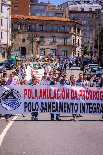 Pontevedra Spain June 2019 Ria Pontevedra 강둑에 산업에 반대하는 생태학적 — 스톡 사진