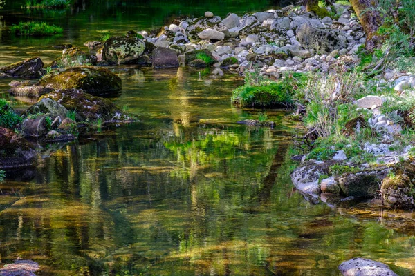 Rio Xesta Sierra Del Suido Galicyjskim Systemie Górskim Który Graniczy — Zdjęcie stockowe