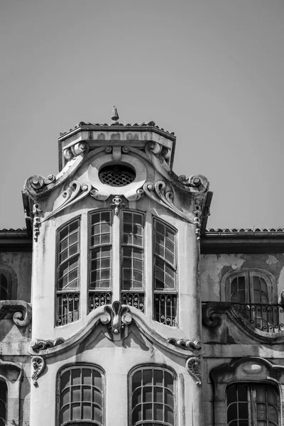 Detalhe Fachada Edifício Modernista Cidade Galega Ourense Espanha — Fotografia de Stock