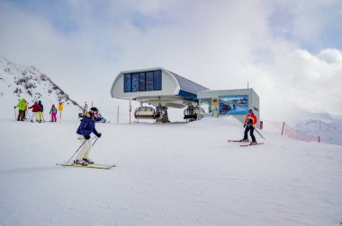 Avustralya Alplerinde kablolu araba
