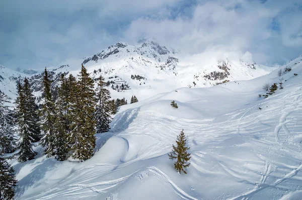 奥地利阿尔卑斯山滑雪胜地Ski Arlberg — 图库照片