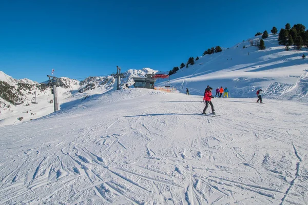 Oetztal 'daki Acherkogel Dağı' nda kayak pisti.