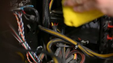 Islak bez temizlik incide Pc kişisel bilgisayar elektrikli cihaz bakım