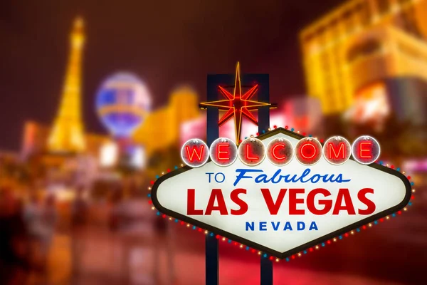 LAS VEGAS - SEP 18: Bienvenido a la fabulosa Las Vegas neón signo ingenio — Foto de Stock