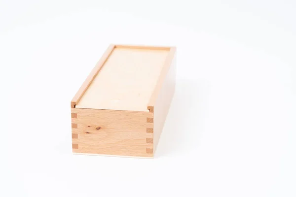 白い背景の木の箱 — ストック写真