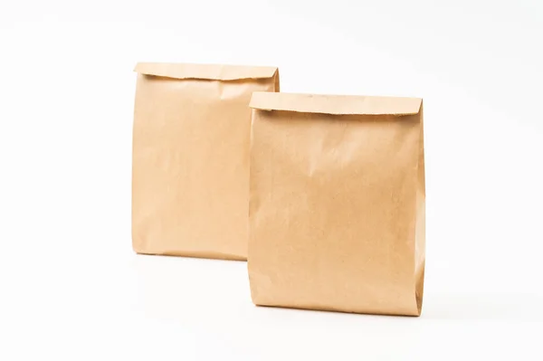 Sacchetto Carta Artigianale Marrone Modello Imballaggio Alimentare Isolato Sfondo Bianco — Foto Stock