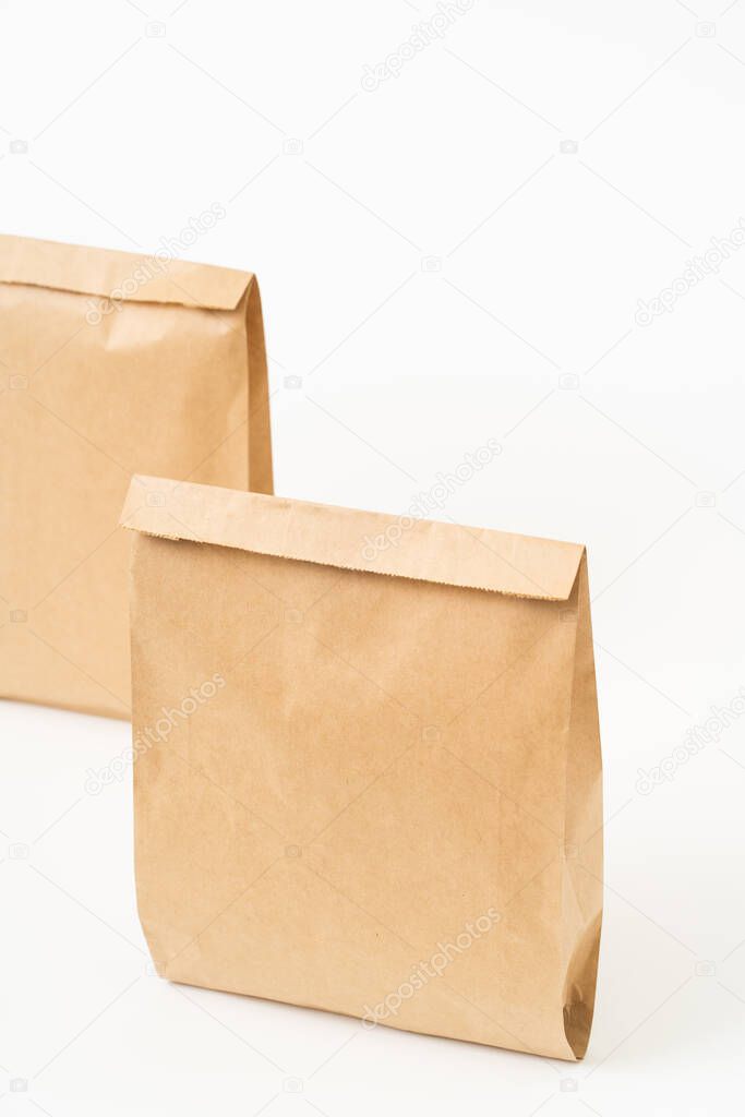 Brown craft paper bag for food packaging template isolated on white background. template mockup collection. 