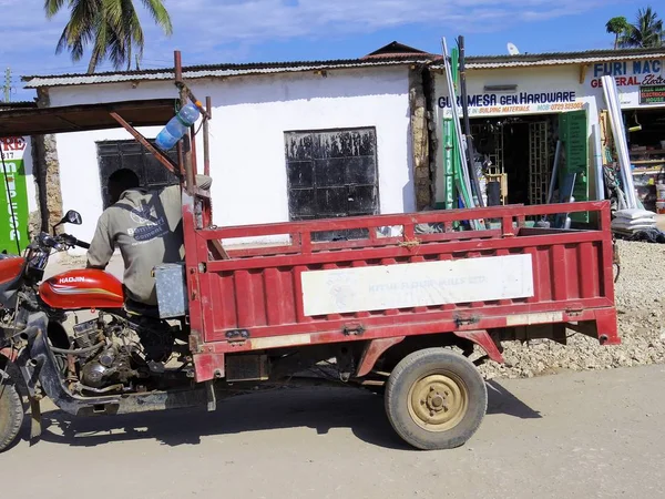 Tipper Truck, Mombasa. — Stock-foto neilomac