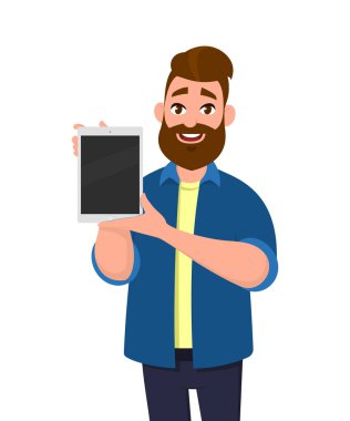 Adam holding dijital tablet bilgisayar. Tablet bilgisayar konsept illüstrasyon. Vektör çizim karikatür tarzı.
