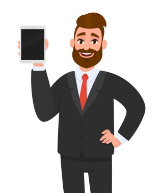 Mutlu sakallı genç iş adamı gösteren / yeni bir tablet bilgisayar ekranı boş ekran tutarak ve kalça el poz. Modern teknoloji, en son trendler, dijital gadget ve cihaz konsepti illüstrasyon.