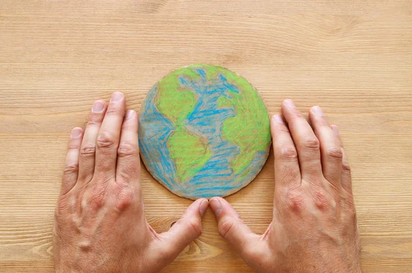 Top View Image Man Hands Holding Earth Globe Wooden Table — Stock Photo, Image