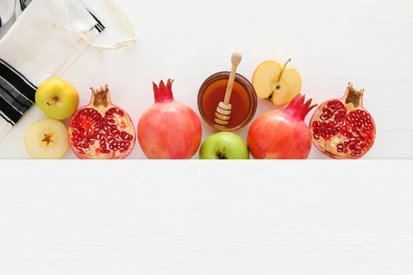 Rosh hashanah (židovský Nový rok dovolená) koncept. Tradiční symboly. — Stock fotografie