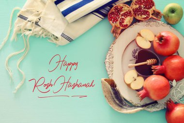 Rosh hashanah (Yahudi Yeni Yıl Tatili) konsepti. Geleneksel semboller