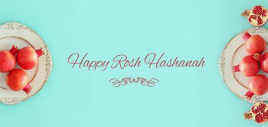 Rosh hashanah (Yahudi Yeni Yıl Tatili) konsepti. Nar radyasyon sembolü