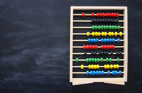 Pohled Shora Zesílené Abacus Ckalkboard Pozadí — Stock fotografie