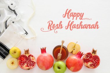 Rosh hashanah (Yahudi Yeni Yıl Tatili) konsepti. Geleneksel semboller