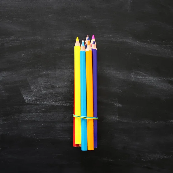 Top View Colorful Pencils Chalkboard Background — Stock Photo, Image