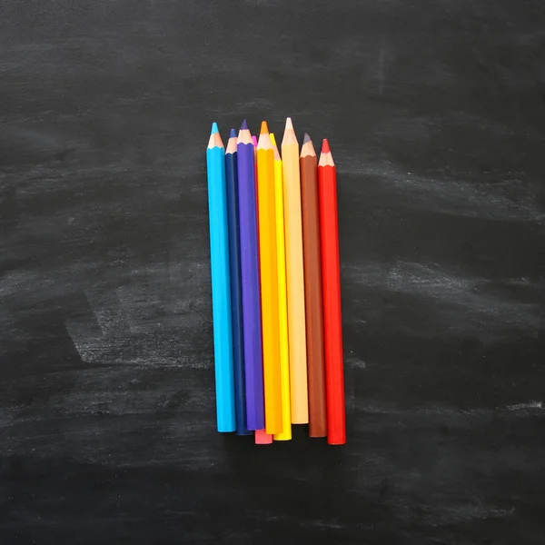 Top View Colorful Pencils Chalkboard Background — Stock Photo, Image