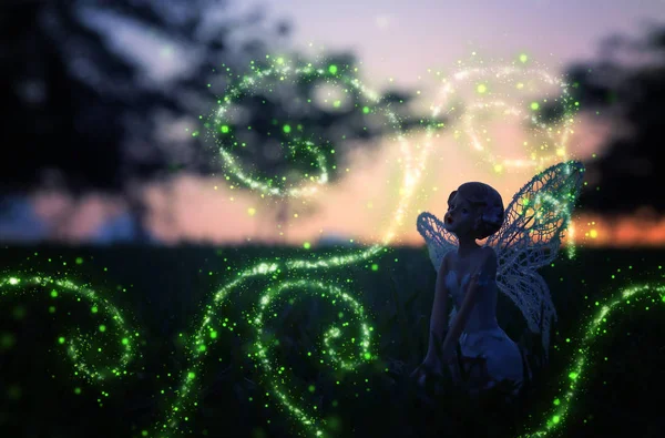 Imagem Pequena Fada Mágica Floresta Noturna — Fotografia de Stock