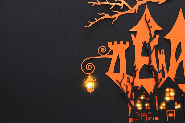 Концепция Праздника Хэллоуина Дом Ведьм Привидениями Чёрном Фоне Вид Сверху — стоковое фото