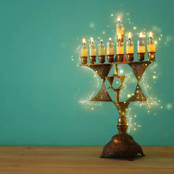 Imagen Las Vacaciones Judías Fondo Hanukkah Con Menorah Candelabros Tradicionales —  Fotos de Stock