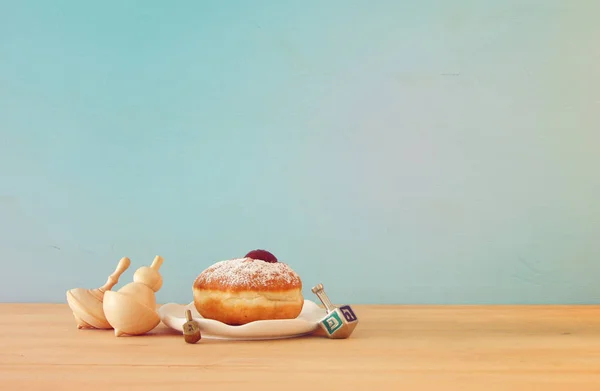 Image Jewish Holiday Hanukkah Traditional Doughnut Spinning Top Table — Stock Photo, Image