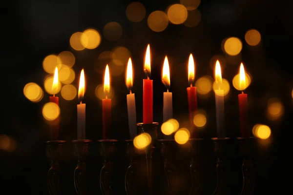 Imagen Vacaciones Judías Fondo Hanukkah Con Menorah Candelabros Tradicionales Velas — Foto de Stock