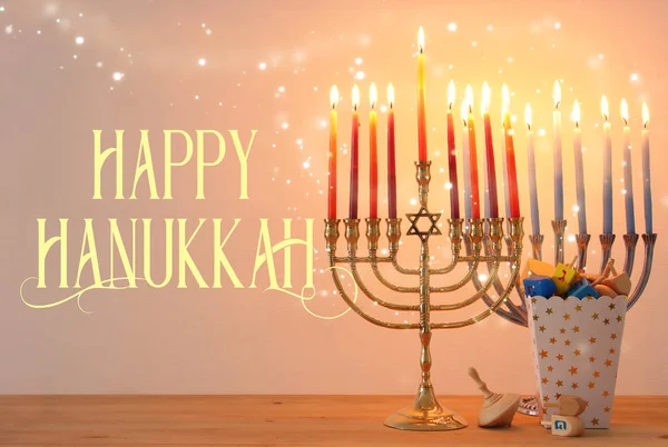 Imagem Férias Judaicas Hanukkah Fundo Com Top Spinnig Tradicional Menorah — Fotografia de Stock