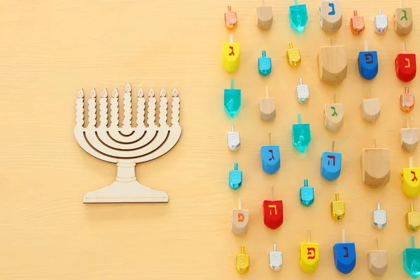 Imagen Vacaciones Judías Hanukkah Con Colección Dreidels Madera Peonza Sobre —  Fotos de Stock