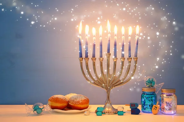 유태인 하누카 메노라 전통적인 촛대와 이미지 — 스톡 사진
