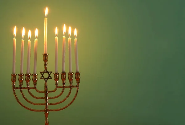 Bilden Judiska Högtiden Hanukkah Bakgrund Med Menorah Traditionella Kandelabrar Och — Stockfoto