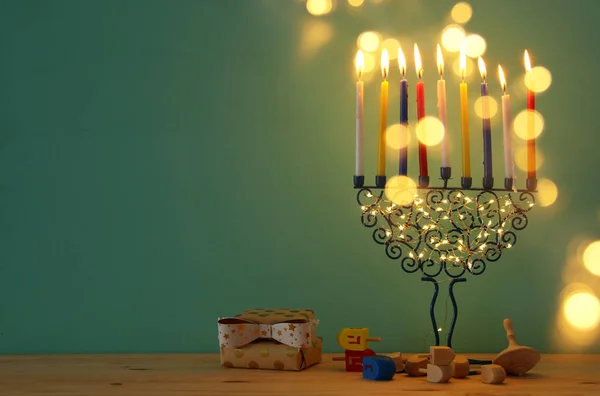 Imagen Vacaciones Judías Fondo Hanukkah Con Menorah Candelabros Tradicionales Velas —  Fotos de Stock