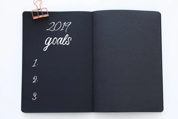 Felülnézet 2019 Céljaitól Lista Felett Fehér Asztal Notebook — Stock Fotó