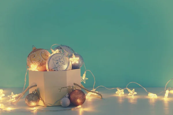 Image Christmas Festive Tree Gold Silver White Balls Decoration Gift — Stock Photo, Image