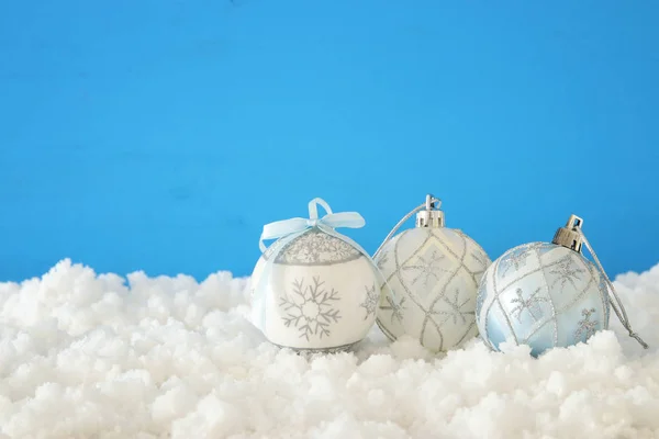 Image Christmas Festive Tree White Ball Decoration Front Blue Background — Stock Photo, Image