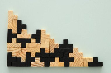 Nane arka plan üzerinde bir ahşap kare tangram bulmacanın