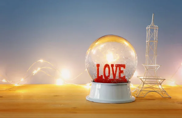 Aftelkalender Voor Valentijnsdag Achtergrond Water Globe Met Liefde Glitter Volgende — Stockfoto