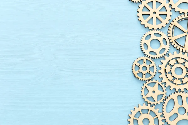 cogwheels, takım çalışması, düz yatıyordu, pastel sarı arka plan çalışma sistemi