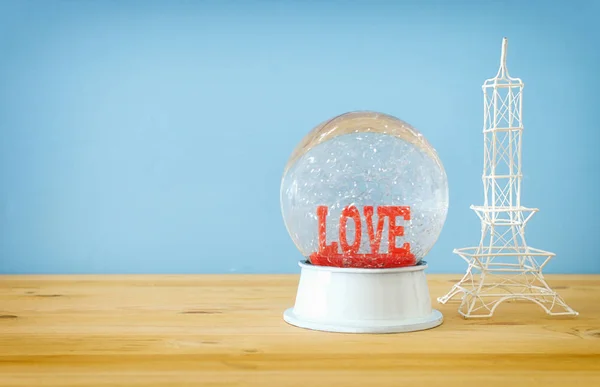 Aftelkalender Voor Valentijnsdag Achtergrond Water Globe Met Liefde Glitter Volgende — Stockfoto