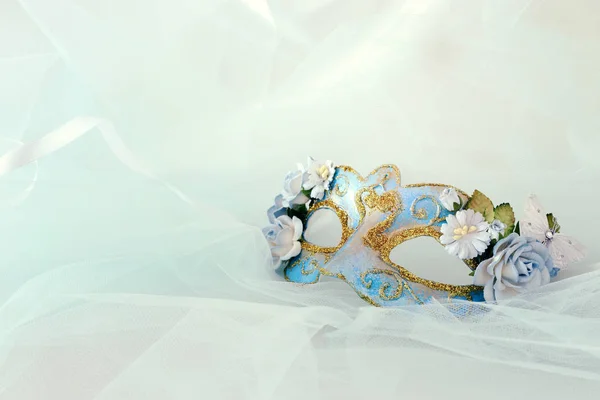 Photo Elegant Delicate Blue Venetian Mask Floral Decorations Mint Chiffon — Stock Photo, Image