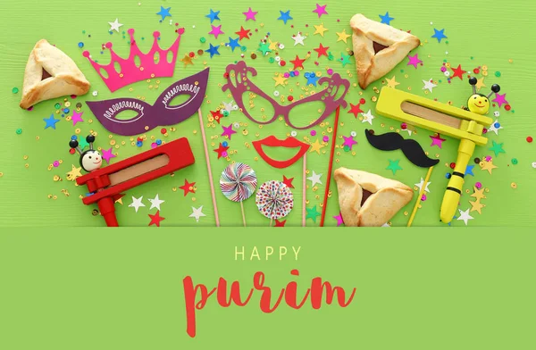 Purim Kutlama Kavram Yahudi Karnaval Tatil Yeşil Ahşap Arka Plan — Stok fotoğraf