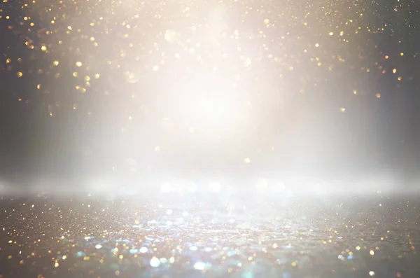 Elvont csillogó ezüst és aranyozott fények háttér. fókuszvesztés — Stock Fotó