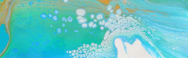 Fotografi av abstrakt marbleized effekt bakgrund. Blå, Mint och vita kreativa färger. Vacker färg med tillsats av guld. Banner — Stockfoto
