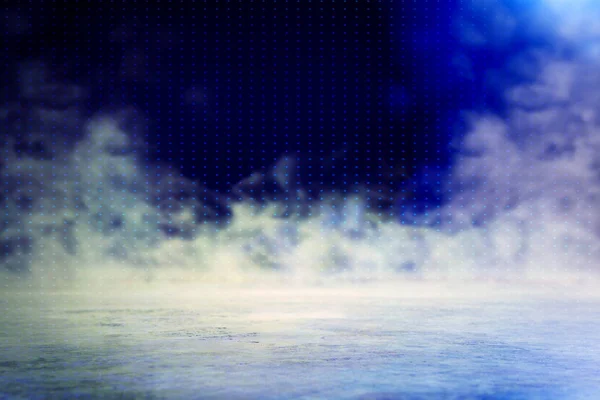 Αφηρημένη σκοτεινή σκηνή δαπέδου με ομίχλη ή ομίχλη, προβολέας για οθόνη — Φωτογραφία Αρχείου