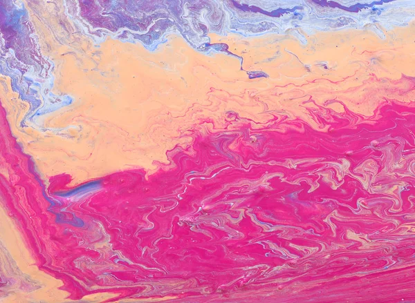 抽象的な大理石の効果の背景の写真。黄色、ピンク、紫のクリエイティブカラー。美しい塗料 — ストック写真