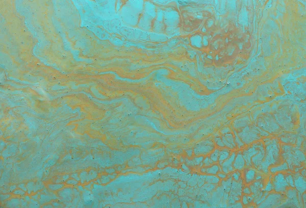 Fotografování abstraktního, marbleizovaného efektu. Modré, mátové a zlaté tvůrčí barvy. Krásná malba — Stock fotografie