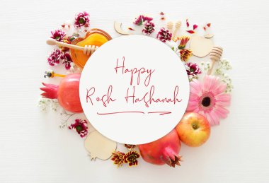 Rosh hashanah 'ın (Yahudi Yeni Yıl Tatili) dini imajı. Geleneksel semboller