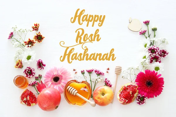 Image religieuse du concept Rosh hashanah (fête juive du Nouvel An). Symboles traditionnels — Photo