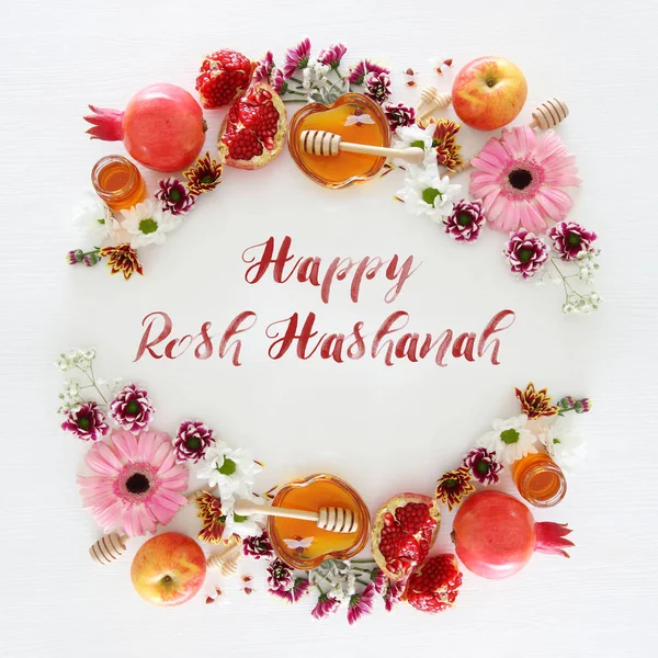 Religion image of Rosh hashanah (jewish New Year holiday) concept. Traditional symbols — Stock Photo, Image