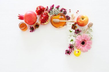 Rosh hashanah 'ın (Yahudi Yeni Yıl Tatili) dini imajı. Geleneksel semboller